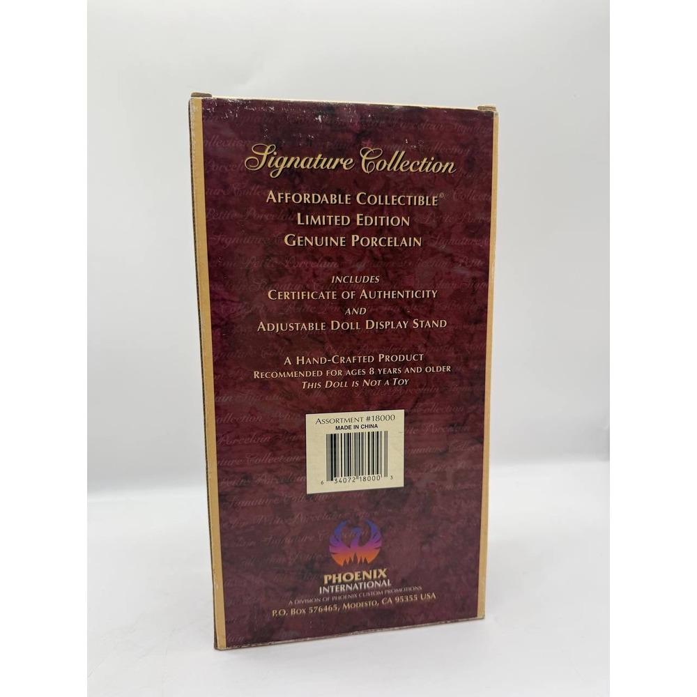 Petite Porcelains Dolls of The World Collection by Barbara Lee 2001 KADESHA - Picture 6 of 7